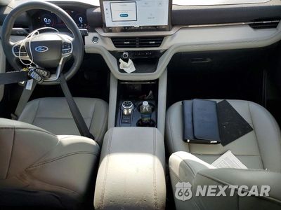 Zdjęcie 8 z 13 samochodu: 2025 FORD EXPLORER ACTIVE VIN:1FMUK7DH5SGB15624 - miniatura