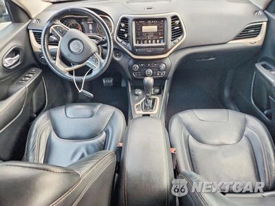 Zdjęcie 8 z 14 samochodu: 2016 JEEP CHEROKEE LIMITED VIN:1C4PJMDB2GW373207 - miniatura