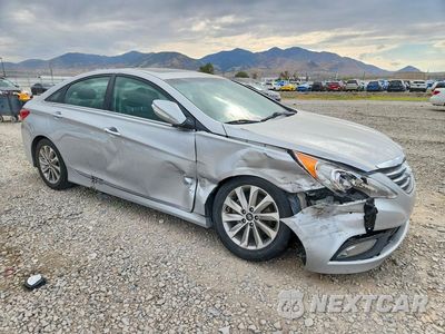 Czwarte zdjęcie samochodu z boku: 2014 HYUNDAI SONATA LIMITED 2.0T VIN:5NPEC4AB7EH870441 - miniatura