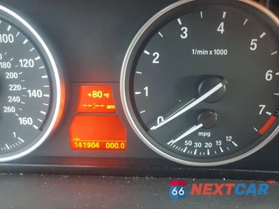 Zdjęcie 9 z 13 samochodu: 2013 BMW X5 XDRIVE50I VIN:5UXZV8C56D0C14514 - miniatura