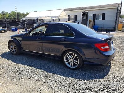 Drugie zdjęcie samochodu z przodu: 2014 MERCEDES-BENZ C 300 4MATIC VIN:WDDGF8AB5EA909810 - miniatura