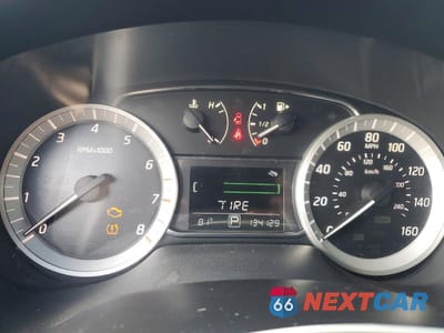 Zdjęcie 9 z 12 samochodu: 2015 NISSAN SENTRA SV VIN:3N1AB7AP9FY382498 - miniatura