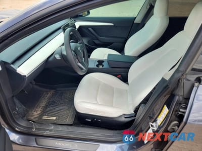 Zdjęcie 7 z 12 samochodu: 2023 TESLA MODEL 3 VIN:5YJ3E1EA2PF671901 - miniatura