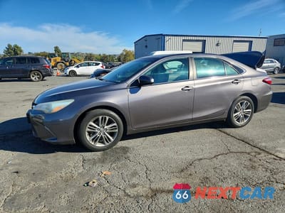 2016 TOYOTA CAMRY SE 4T1BF1FK5GU536592 - główne zdjęcie licytacji z USA - miniatura