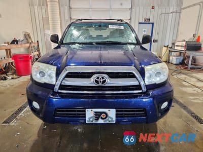 Piąte zdjęcie samochodu w środku: 2006 TOYOTA 4RUNNER SR5 VIN:JTEBU14R768067129 - miniatura