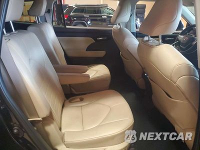 Zdjęcie 11 z 13 samochodu: 2021 TOYOTA HIGHLANDER XLE VIN:5TDGZRBH6MS546543 - miniatura