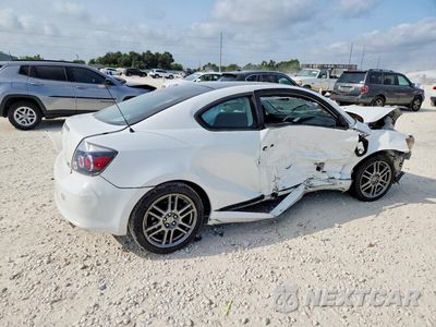 Trzecie zdjęcie samochodu z tyłu: 2009 SCION TC BASE VIN:JTKDE167390298241 - miniatura