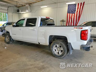 Drugie zdjęcie samochodu z przodu: 2018 CHEVROLET SILVERADO K1500 LT VIN:3GCUKREC4JG523120 - miniatura