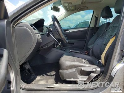 Zdjęcie 7 z 12 samochodu: 2012 VOLKSWAGEN JETTA TDI VIN:3VWLL7AJ4CM390796 - miniatura