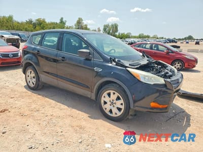 Czwarte zdjęcie samochodu z boku: 2013 FORD ESCAPE S VIN:1FMCU0F76DUB23043 - miniatura