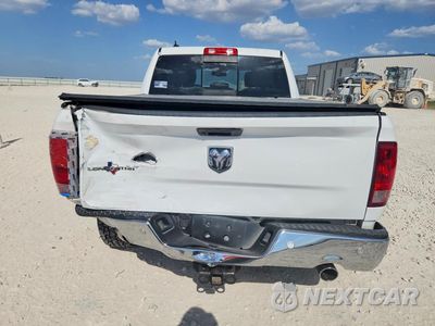 Zdjęcie 6 z 12 samochodu: 2018 RAM 1500 SLT VIN:1C6RR6LM6JS355914 - miniatura