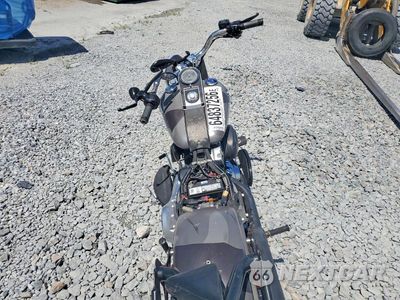 Zdjęcie 6 z 8 samochodu: 2014 HARLEY-DAVIDSON FLSTFB FATBOY LO VIN:1HD1JNV10EB048401 - miniatura