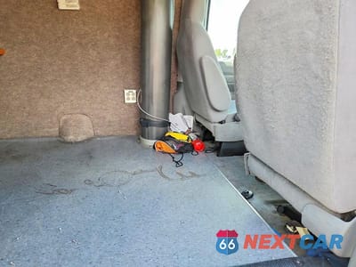 Zdjęcie 11 z 13 samochodu: 2012 FORD ECONOLINE E350 SUPER DUTY VAN VIN:1FTSE3ES9CDA92261 - miniatura
