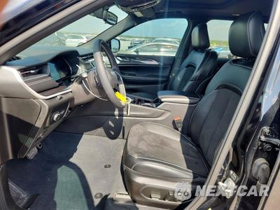Zdjęcie 7 z 13 samochodu: 2023 JEEP GRAND CHEROKEE LAREDO VIN:1C4RJGAG3PC520596 - miniatura