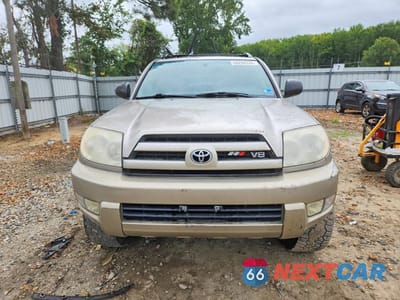 Piąte zdjęcie samochodu w środku: 2004 TOYOTA 4RUNNER SR5 VIN:JTEBT14R040036576 - miniatura