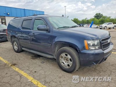 Czwarte zdjęcie samochodu z boku: 2009 CHEVROLET SUBURBAN K1500 LT VIN:1GNFK263X9R264361 - miniatura