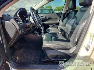 Zdjęcie 7 z 13 samochodu: 2018 JEEP COMPASS LIMITED VIN:3C4NJDCB5JT245145 - miniatura