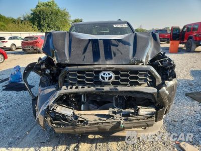 Piąte zdjęcie samochodu w środku: 2025 TOYOTA 4RUNNER TRD OFF-ROAD VIN:JTEVA5BR5S5008981 - miniatura