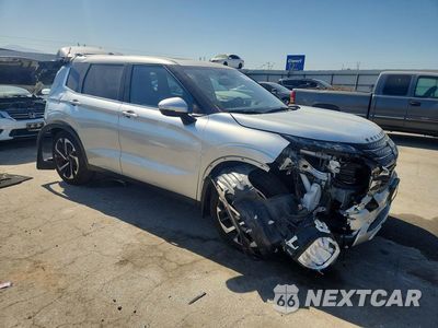 Czwarte zdjęcie samochodu z boku: 2024 MITSUBISHI OUTLANDER SE VIN:JA4J3VA84RZ011146 - miniatura