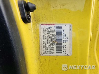 Zdjęcie 12 z 12 samochodu: 2002 TOYOTA MR2 SPYDER VIN:JTDFR320520046246 - miniatura