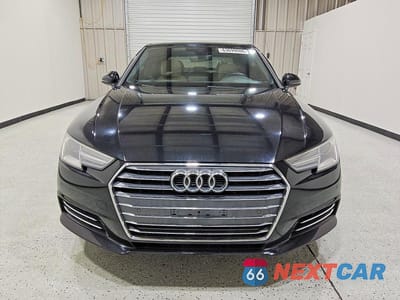Piąte zdjęcie samochodu w środku: 2017 AUDI A4 PREMIUM VIN:WAUGNAF40HN014234 - miniatura