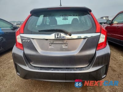 Zdjęcie 6 z 13 samochodu: 2017 HONDA FIT EX VIN:3HGGK5H74HM704560 - miniatura