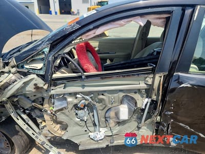 Zdjęcie 7 z 13 samochodu: 2011 NISSAN VERSA 1.8 S VIN:3N1BC1CPXBL479762 - miniatura