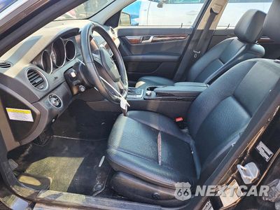 Zdjęcie 7 z 13 samochodu: 2013 MERCEDES-BENZ C 300 4MATIC VIN:WDDGF8AB6DR252435 - miniatura