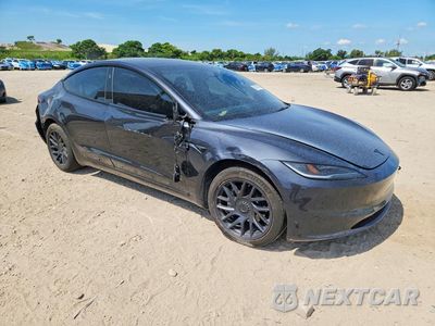 Czwarte zdjęcie samochodu z boku: 2025 TESLA MODEL 3 VIN:5YJ3E1EA0SF980419 - miniatura