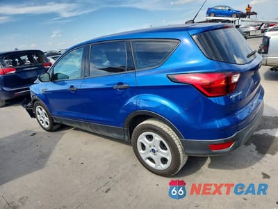 Drugie zdjęcie samochodu z przodu: 2019 FORD ESCAPE S VIN:1FMCU0F79KUB95268 - miniatura
