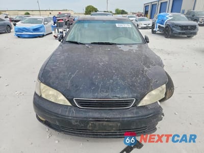 Piąte zdjęcie samochodu w środku: 1997 LEXUS ES 300 VIN:JT8BF22GXV0034949 - miniatura