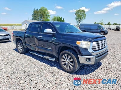 Czwarte zdjęcie samochodu z boku: 2015 TOYOTA TUNDRA CREWMAX LIMITED VIN:5TFFY5F13FX184415 - miniatura