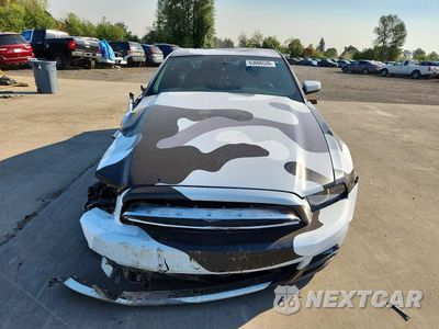 Piąte zdjęcie samochodu w środku: 2014 FORD MUSTANG VIN:1ZVBP8AM9E5287494 - miniatura