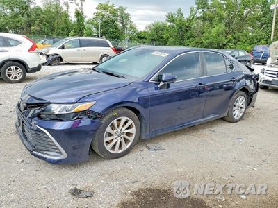 2021 TOYOTA CAMRY LE 4T1C11AKXMU422514 - główne zdjęcie licytacji z USA - miniatura