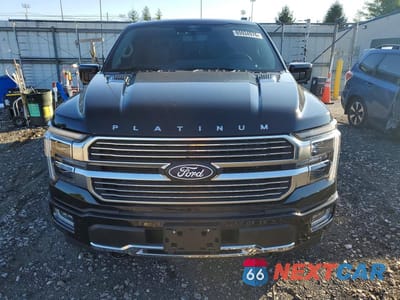 Piąte zdjęcie samochodu w środku: 2025 FORD F150 PLATINUM VIN:1FTFW7LDXSFB98764 - miniatura