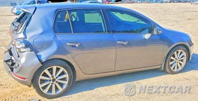 Trzecie zdjęcie samochodu z tyłu: 2013 VOLKSWAGEN GOLF VIN:WVWDM7AJ9DW121554 - miniatura