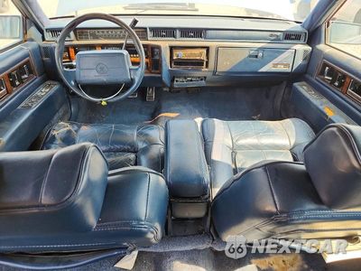 Zdjęcie 8 z 12 samochodu: 1990 CADILLAC DEVILLE VIN:1G6CD5337L4331663 - miniatura