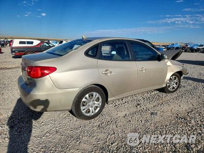 Trzecie zdjęcie samochodu z tyłu: 2010 HYUNDAI ELANTRA GLS VIN:KMHDU4AD1AU122015 - miniatura
