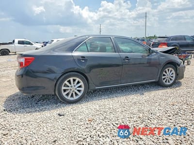 Trzecie zdjęcie samochodu z tyłu: 2012 TOYOTA CAMRY HYBRID XLE VIN:4T1BD1FK6CU060708 - miniatura