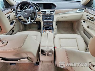 Zdjęcie 8 z 12 samochodu: 2014 MERCEDES-BENZ E 350 VIN:WDDHF5KB6EA848209 - miniatura