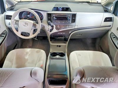 Zdjęcie 8 z 13 samochodu: 2014 TOYOTA SIENNA LE VIN:5TDKK3DC8ES421784 - miniatura