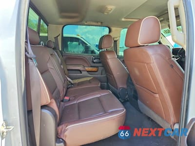 Zdjęcie 11 z 13 samochodu: 2019 CHEVROLET SILVERADO K3500 HIGH COUNTRY VIN:1GC4KYEY0KF263596 - miniatura