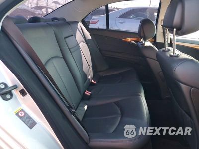 Zdjęcie 10 z 12 samochodu: 2009 MERCEDES-BENZ E 350 VIN:WDBUF56X79B412689 - miniatura