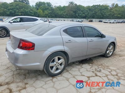 Trzecie zdjęcie samochodu z tyłu: 2013 DODGE AVENGER SE VIN:1C3CDZAB0DN541388 - miniatura