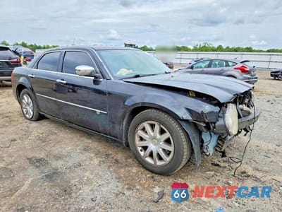 Czwarte zdjęcie samochodu z boku: 2008 CHRYSLER 300C VIN:2C3LA63H08H217218 - miniatura