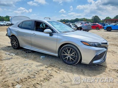 Czwarte zdjęcie samochodu z boku: 2023 TOYOTA CAMRY SE VIN:4T1G11AK9PU090667 - miniatura