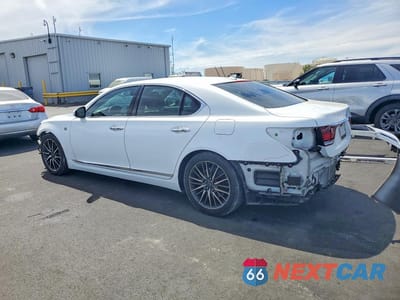 Drugie zdjęcie samochodu z przodu: 2013 LEXUS LS 460 VIN:JTHBL5EF4D5121129 - miniatura
