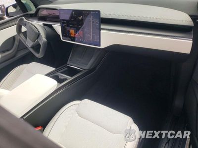 Zdjęcie 8 z 12 samochodu: 2026 TESLA MODEL X VIN:7SAXCBE65TF480222 - miniatura