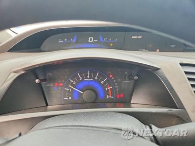 Zdjęcie 9 z 13 samochodu: 2012 HONDA CIVIC LX VIN:19XFB2F52CE016862 - miniatura