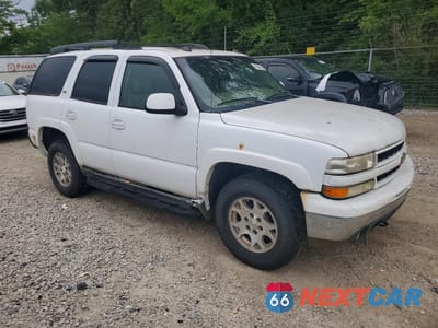 Czwarte zdjęcie samochodu z boku: 2005 CHEVROLET TAHOE K1500 VIN:1GNEK13T25R219872 - miniatura